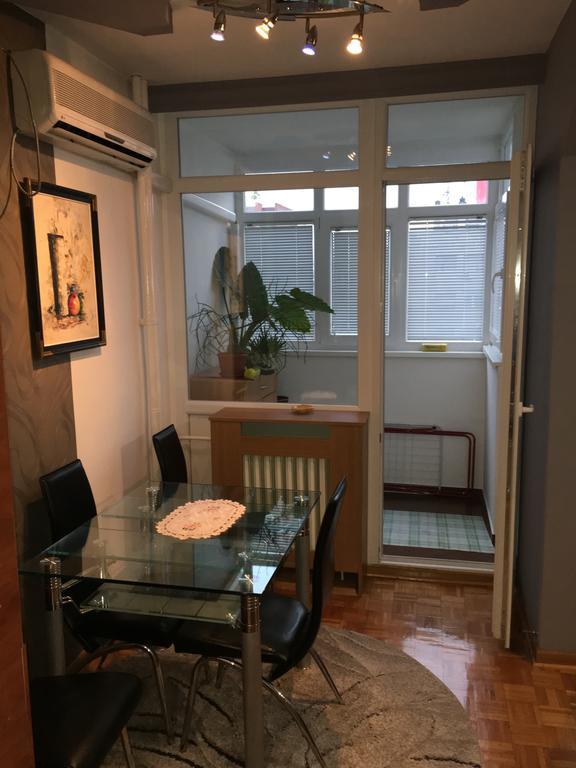Apartment Milos Belgrado Exterior foto